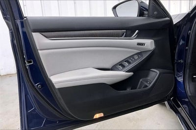 2019 Honda Accord Hybrid Touring