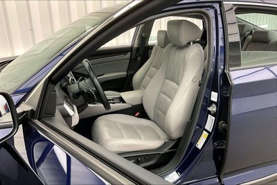 2019 Honda Accord Hybrid Touring