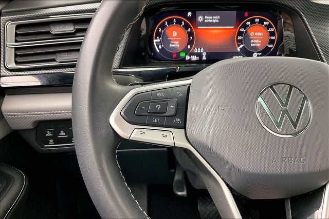 2024 Volkswagen Atlas Cross Sport 2.0T SEL