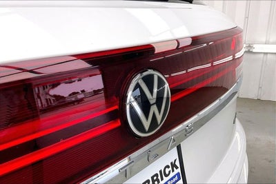 2024 Volkswagen Atlas Cross Sport 2.0T SEL