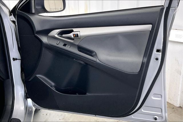 2011 Toyota Matrix Base