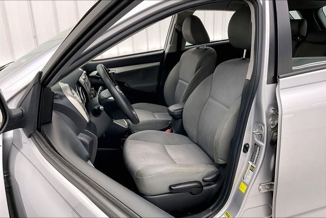 2011 Toyota Matrix Base