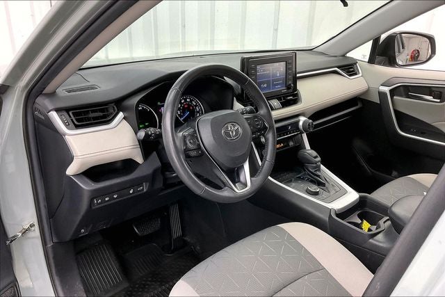 2020 Toyota RAV4 Hybrid XLE