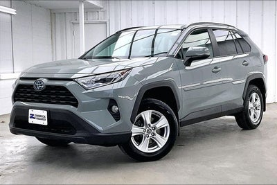 2020 Toyota RAV4 Hybrid XLE