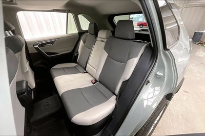 2020 Toyota RAV4 Hybrid XLE