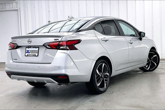 2024 Nissan Versa 1.6 SR