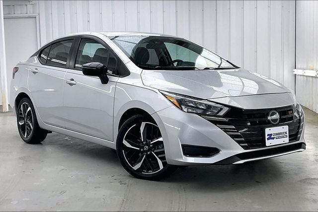 2024 Nissan Versa 1.6 SR