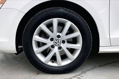 2013 Volkswagen Jetta 2.5L SE Convenience & Sunroof