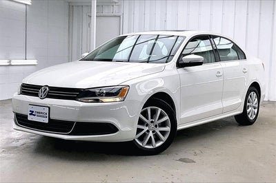 2013 Volkswagen Jetta 2.5L SE Convenience & Sunroof