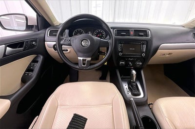 2013 Volkswagen Jetta 2.5L SE Convenience & Sunroof