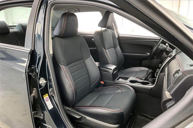 2016 Toyota Camry Base