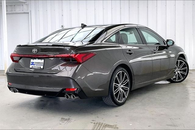 2019 Toyota Avalon XSE