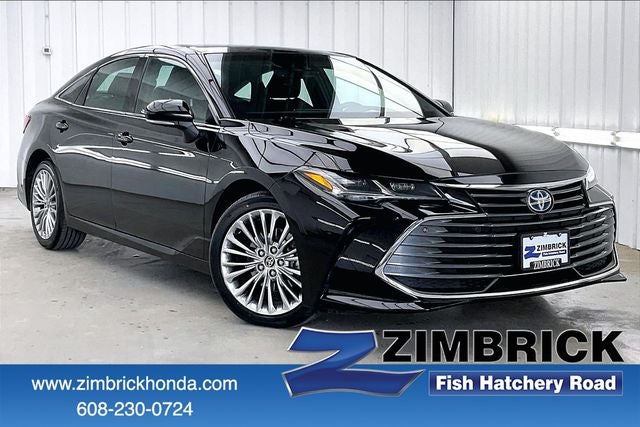 2022 Toyota Avalon Hybrid Limited