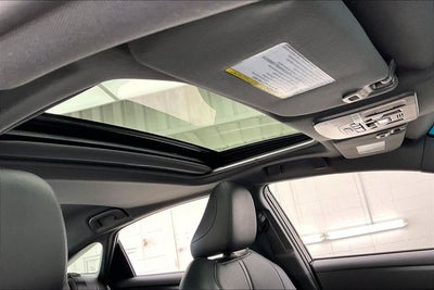2022 Toyota Avalon Hybrid Limited