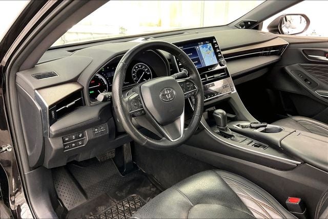2022 Toyota Avalon Hybrid Limited