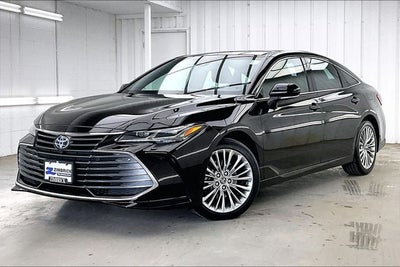 2022 Toyota Avalon Hybrid Limited