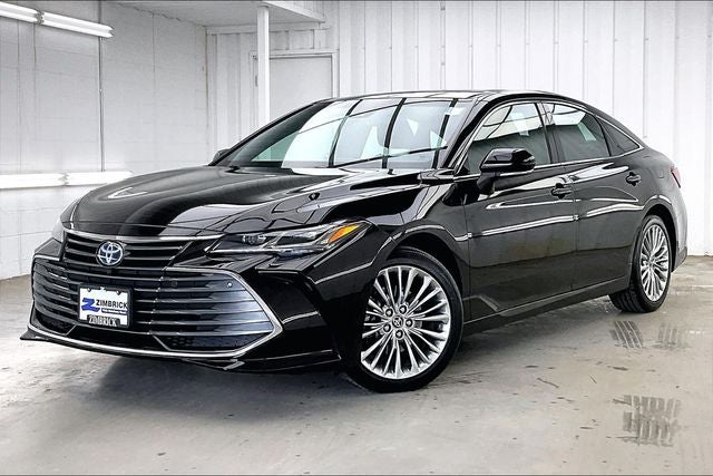 2022 Toyota Avalon Hybrid Limited