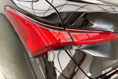 2022 Toyota Avalon Hybrid Limited
