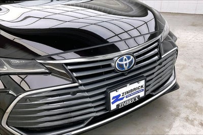 2022 Toyota Avalon Hybrid Limited