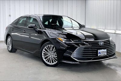 2022 Toyota Avalon Hybrid Limited