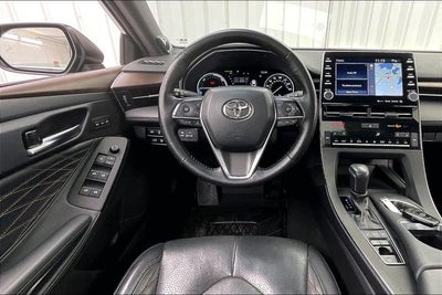 2022 Toyota Avalon Hybrid Limited