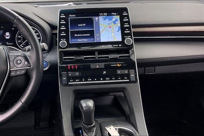 2022 Toyota Avalon Hybrid Limited