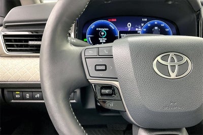 2025 Toyota Camry XLE