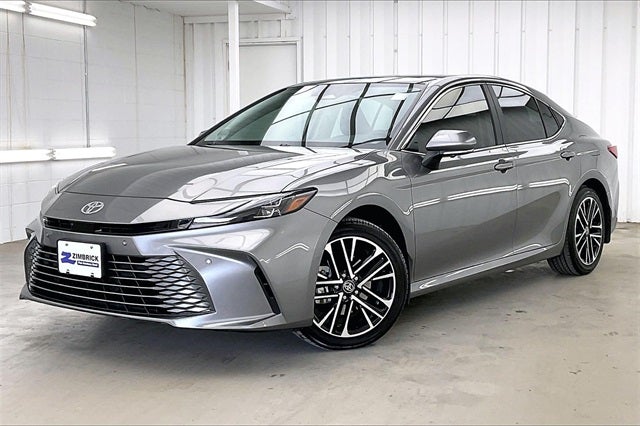 2025 Toyota Camry XLE