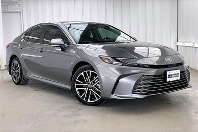 2025 Toyota Camry XLE