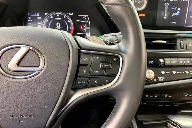 2022 Lexus ES 350