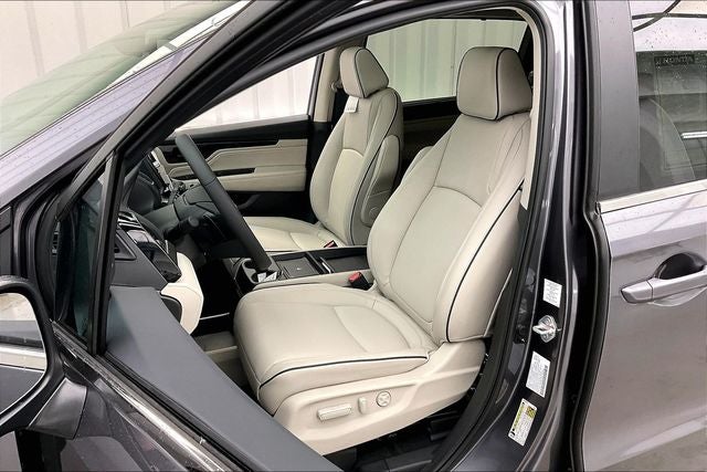 2027 Honda Odyssey Touring InStock