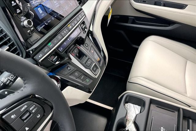 2027 Honda Odyssey Touring InStock