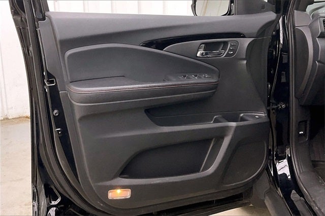 2020 Honda Ridgeline Black Edition