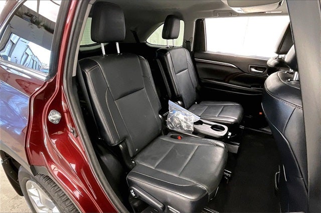 2016 Toyota Highlander Limited