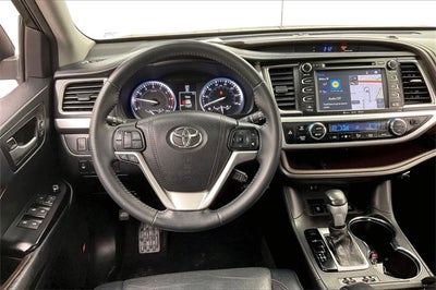 2016 Toyota Highlander Limited