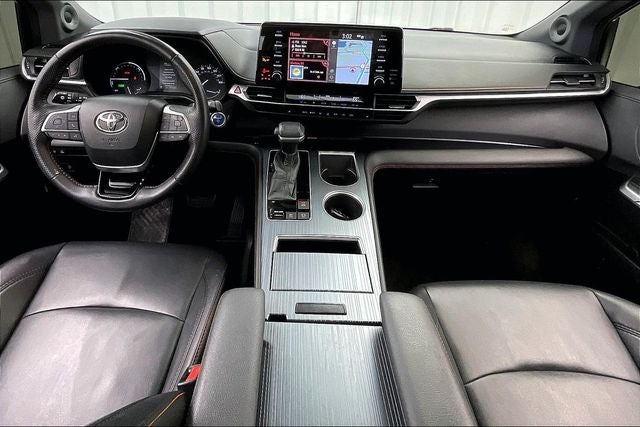 2021 Toyota Sienna XSE 7 Passenger