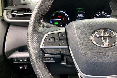 2021 Toyota Sienna XSE 7 Passenger