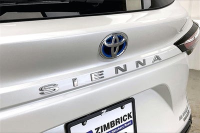 2022 Toyota Sienna Platinum 7 Passenger