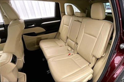 2016 Toyota Highlander XLE V6