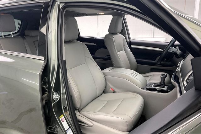 2015 Toyota Highlander XLE V6