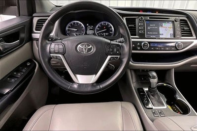 2017 Toyota Highlander XLE