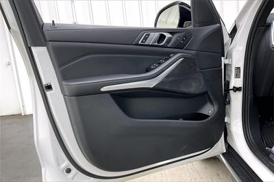 2023 BMW X5 xDrive45e