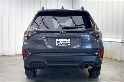 2025 Subaru Forester Premium