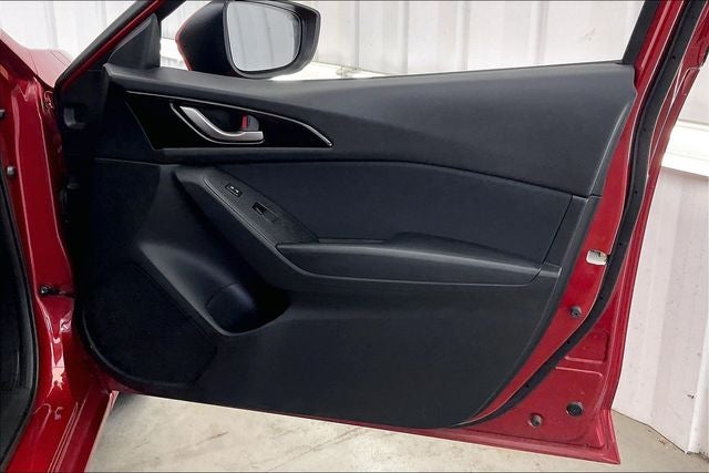 2015 Mazda Mazda3 i Sport