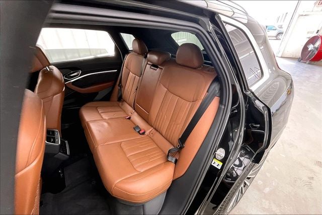 2019 Audi e-tron Prestige quattro