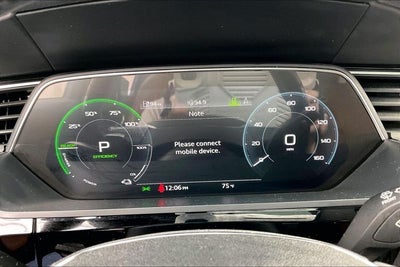 2019 Audi e-tron Prestige quattro