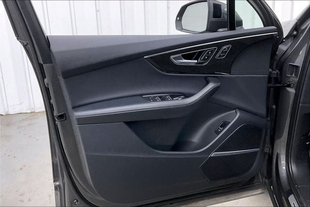 2021 Audi Q7 55 Prestige quattro