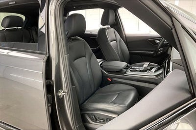 2021 Audi Q7 55 Prestige quattro