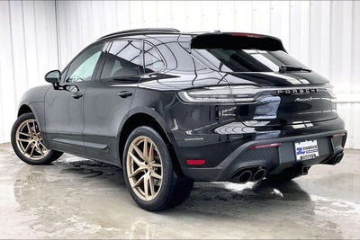 2022 Porsche Macan S