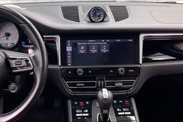 2022 Porsche Macan S